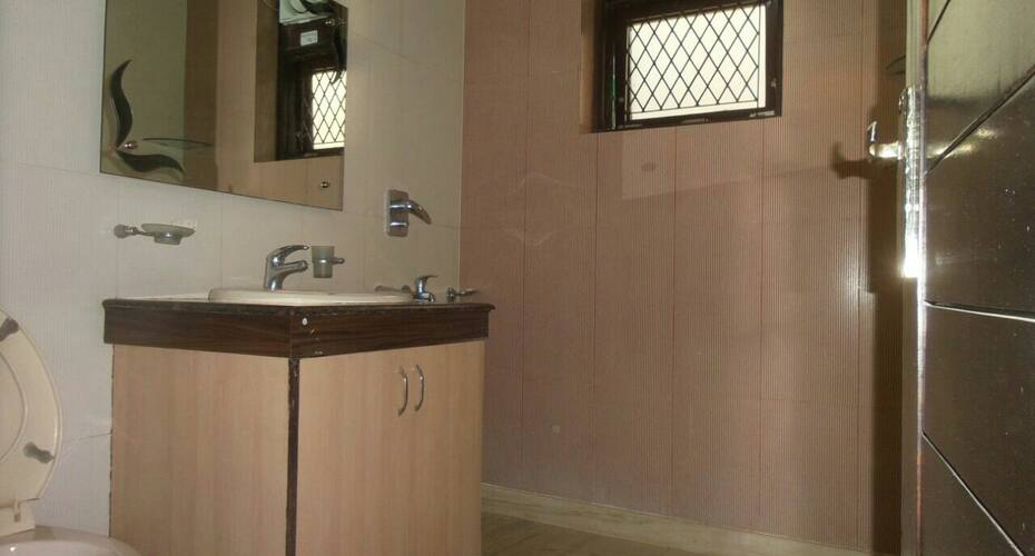 StayRoyal Bed n Breakfast, New Delhi 4
